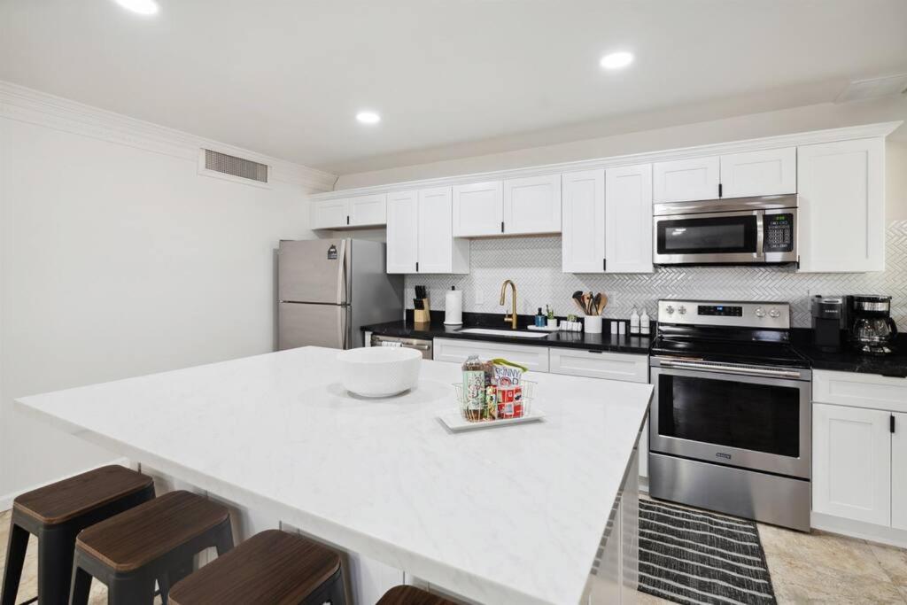 Home 8 Minutes To Old Town Scottsdale Extérieur photo